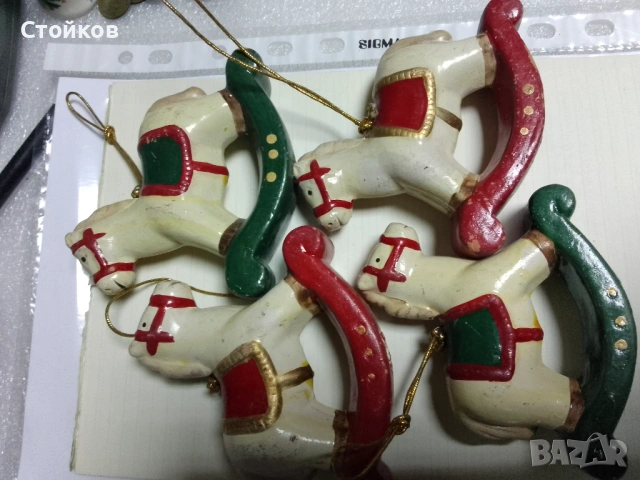 Стари порцеланови играчки за елха