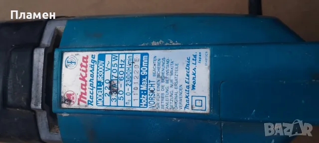 Саблен трион Makita 220v., снимка 2 - Други инструменти - 49090916