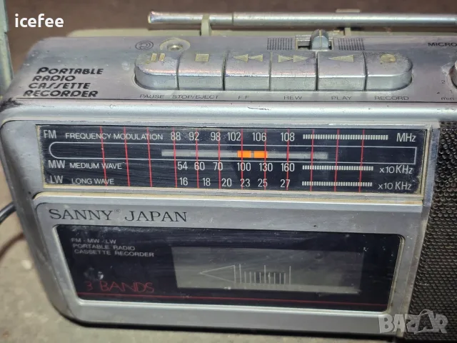 Радиокасетофон Sanny Japan, снимка 4 - Радиокасетофони, транзистори - 55998420
