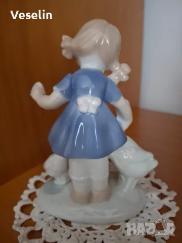 порцеланова фигура, снимка 2 - Статуетки - 56314965