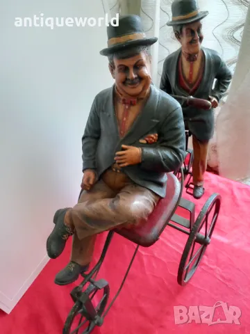 Лоуръл и Харди на Колело. Голяма Фигура ,Статуя , Фигури, снимка 2 - Антикварни и старинни предмети - 50030041