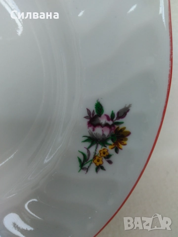 6 чинии български порцелан, снимка 4 - Чинии - 51454350