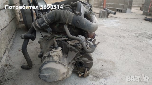 Двигател от Ситроен Ксара Пикасо 2 HDI комплект със 5 степенна скоростна кутия и турбо , снимка 4 - Части - 42147622