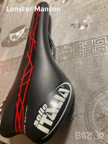 Selle italiq red carbon