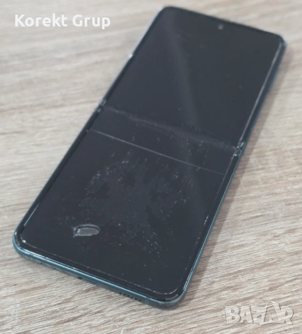 Samsung Galaxy Z Flip3 5G 128GB 8GB RAM, снимка 4 - Samsung - 54321186