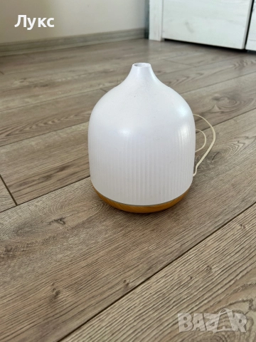 Арома дифузер, снимка 2 - Овлажнители и пречистватели за въздух - 52164072