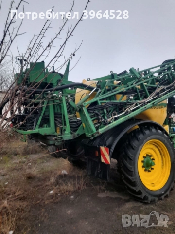 Пръскачка John Deere 840i, снимка 4 - Селскостопанска техника - 52163573