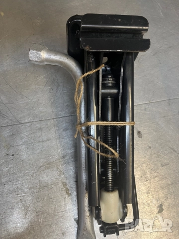 Крик Форд/Ескорт/Фиеста, снимка 2 - Аксесоари и консумативи - 51576136