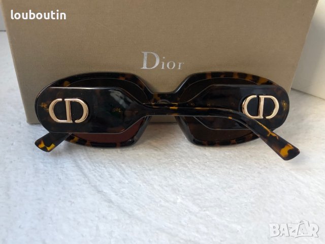 Dior дамски слънчеви 2 цвята черни кафяви, снимка 10 - Слънчеви и диоптрични очила - 40539077