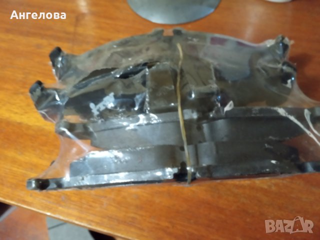 Предни накладки, снимка 3 - Части - 31458727