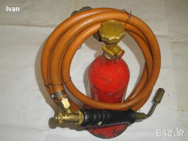 30см НЕМСКА ГАЗОВА ГОРЕЛКА С БУТИЛКА МАРКУЧ РЕДУЦИР ВЕНТИЛ ЗА ГАЗ ПРОПАН-БУТАН ПОЧТИ НОВА, снимка 2 - Други инструменти - 48112073