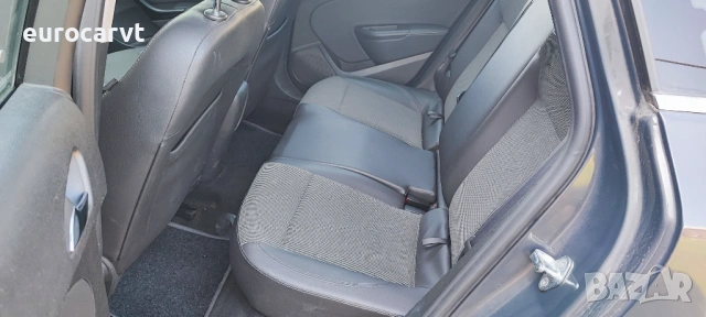 Opel Astra 1.6 CDTI Cosmo, снимка 12 - Автомобили и джипове - 54096620