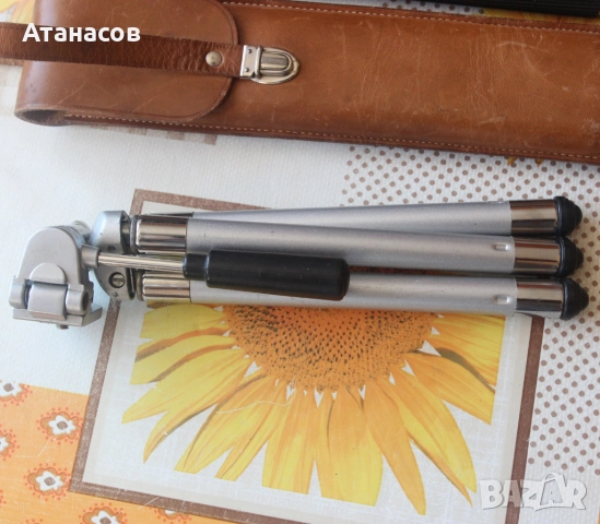 Ретро стативи за фотоапарат, снимка 2 - Чанти, стативи, аксесоари - 49109162