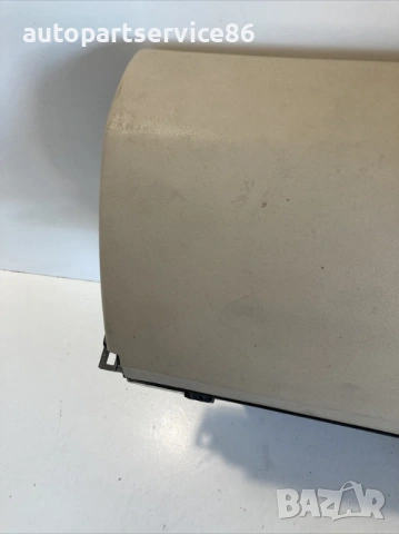 Барче за ръкавици бежово RHD за Mercedes B Class A Class W245 B170 (2008) , снимка 3 - Части - 53998925