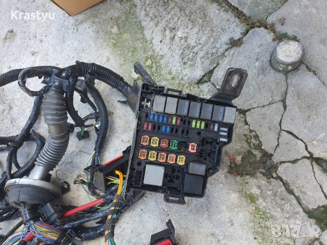 Ford B max , fiesta 2016 г , бензин , букси , бушонера , кабели, снимка 8 - Части - 42357065