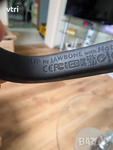 Jawbone UP фитнес гривна, снимка 2 - Смарт гривни - 56534235