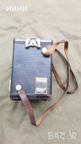 Фотоапарат камера BROWNIE , снимка 2 - Фотоапарати - 51881820