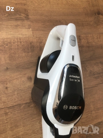 Прахосмукачка на батерия Bosch, снимка 4 - Прахосмукачки - 54035289