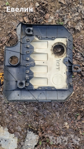 кора на двигатела VW Touran 2006г., снимка 3 - Части - 52957787