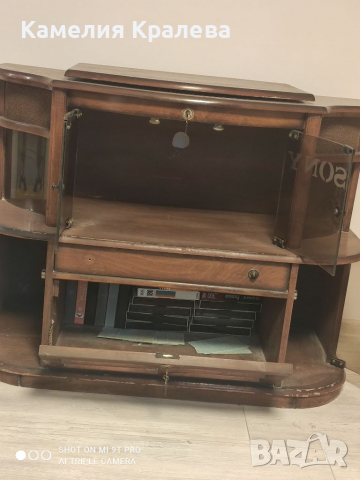 Продавам ретро оригинален шкaф''SONY", снимка 4 - Други стоки за дома - 36519800