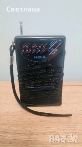 Джобно малко радио Nova