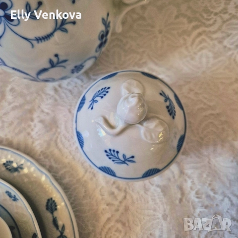 Порцеланов сервиз Schumann с декор "сламенто цвете" в кобалтово син цвят, снимка 3 - Сервизи - 52860559