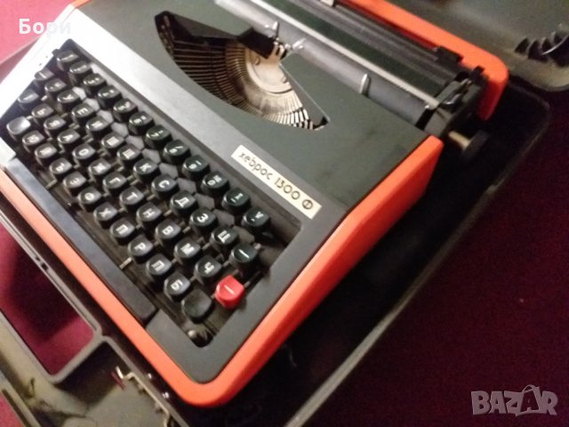 Пишеща машина Хеброс 1300Ф, снимка 7 - Други ценни предмети - 34388977