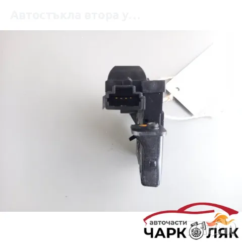 Брава (ключалка) заден капак Нисан Микра 1.5д, снимка 3 - Части - 48236924