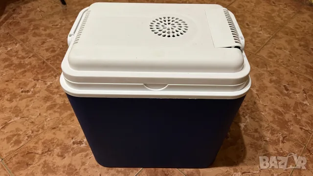 Хладилна чанта 30 L  12V
