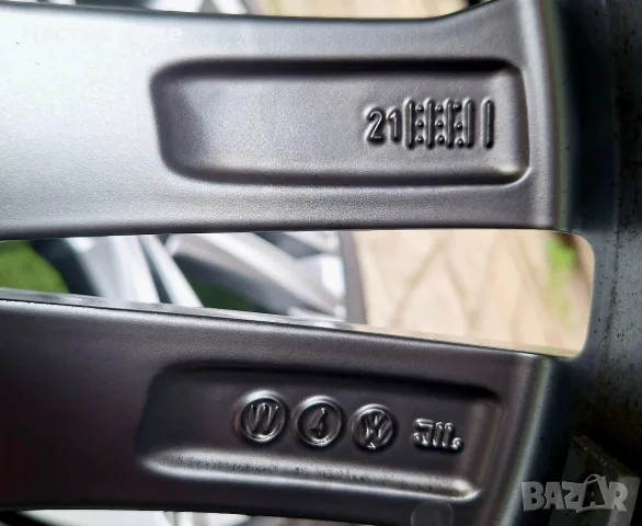 Продавам 4бр оригинални 18-ки джанти с зимни гуми за Фолксваген Артеон, Пасат, Тигуан, Голф, , снимка 12 - Гуми и джанти - 56232757