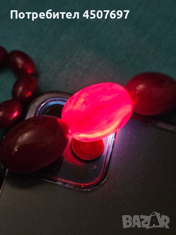 Колие от Червен Кехлибар., снимка 3 - Колиета, медальони, синджири - 53204442