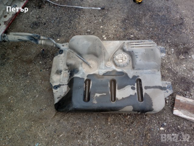 Резервоар рено трафик опел виваро до 2014г