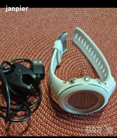 Часовник Suunto ambit 2