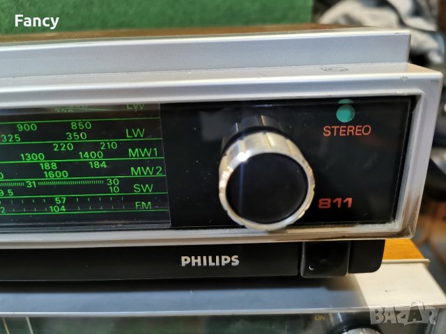 Радио касетофон Philips 811 , снимка 11 - Радиокасетофони, транзистори - 42701539