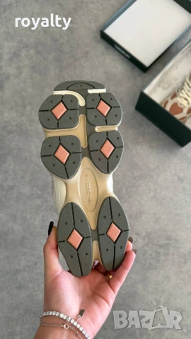 New Balance 9060 Нови Оригинални Дамски Маратонки , снимка 6 - Маратонки - 54044369