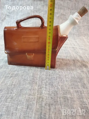 Ефектна порцеланова руска бутилка- чанта, снимка 7 - Антикварни и старинни предмети - 48916615