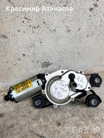 5P0955711C. Моторче задна чистачка за Сеат Алтеа XL. 2008г