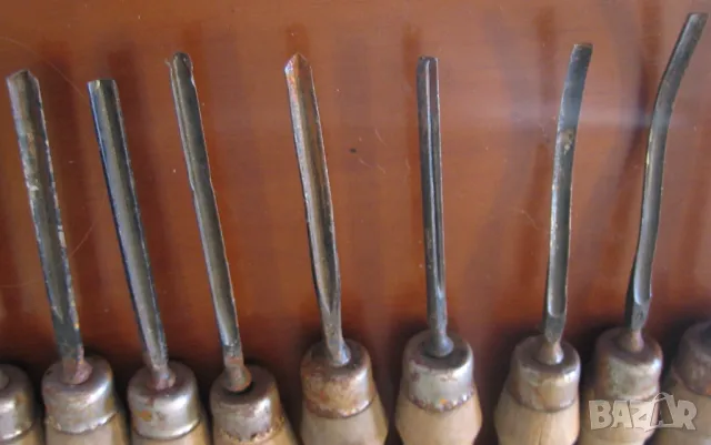 22 броя длета за дърворезба, резбарски длета произведни в Тетевен през 70/80 години на 20 век , снимка 6 - Други инструменти - 48617243