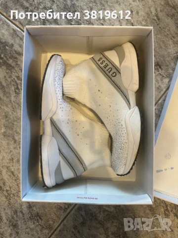 Дамски обувки Guess, снимка 1