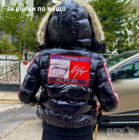 Tommy Hilfiger Дамско Лачено Зимно Яке С Качулка С Пух Томи Хилфигер - Черно И Червено Код VAL-43, снимка 3 - Якета - 56090376