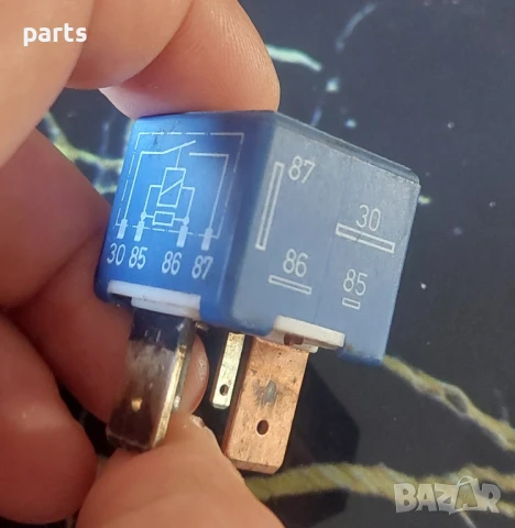 Реле 67 VW Голф 3 - Пасат
- Ауди
- 857951253 - 899663, снимка 5 - Части - 51058660