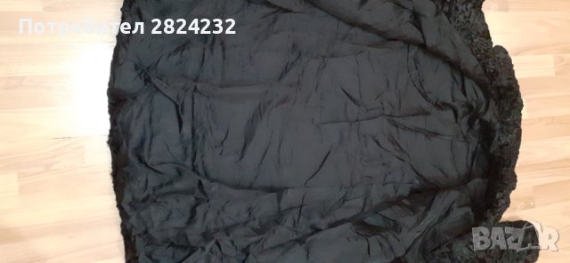 Астраганов кожух , снимка 2 - Палта, манта - 39549559