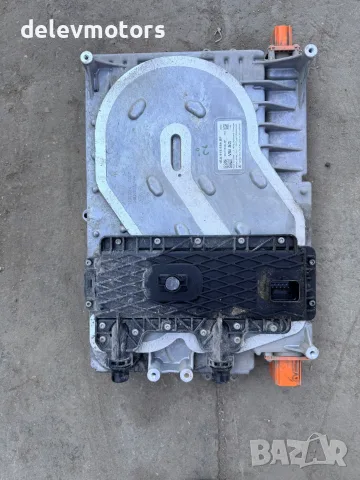 1ea915684bf инвертор зарядно от Volkswagen ID3 Pro, снимка 2 - Части - 56240322