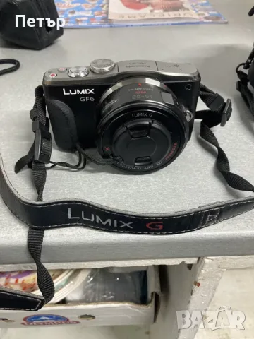 Фотоапарат Panasonic Lumix DMC-GF6 две батерии, страп и чантичка