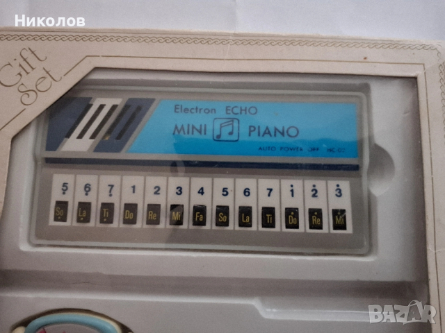 Малко детско пиано с батерия от 90те УНИКАТ НОВО, снимка 3 - Музикални играчки - 53147368