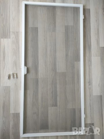 Комарник 138см х 64см / със здрава нечуплива алуминиева дръжка / 27лв