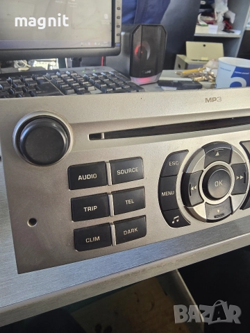 Radio Cd Mp3 Citroen Peugeot 9664636277 7645110393 Blaupunkt, снимка 2 - Части - 52926761