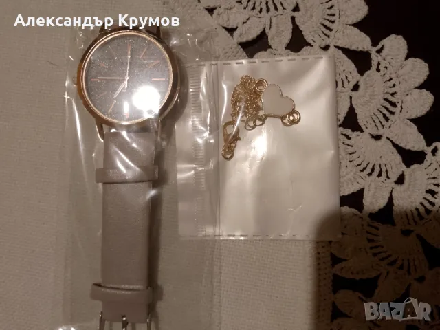 Продавам мъжки и дамски комплект - часовник с гривни, снимка 8 - Мъжки - 48898152