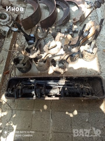 Газ 53 глави , жаби , бутала , чаши , накладки , и много други, снимка 3 - Части - 44449539