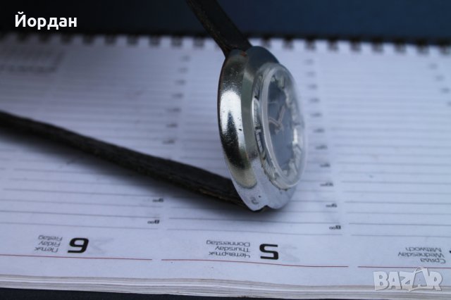 Рядък модел часовник ''Ракета'' 43 мм, снимка 4 - Антикварни и старинни предмети - 40350267